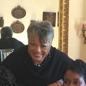 Meet your Posher, Sandy